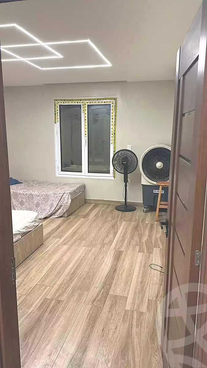 https://aqarmap.com.eg/ar/listing/7241658-for-sale-cairo-el-haram-el-lebeny-soltan-khattab-st
