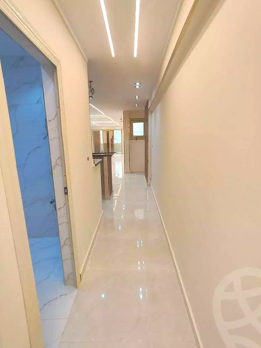 https://aqarmap.com.eg/en/listing/7241811-for-sale-alexandria-sydy-bshr-sydy-bshr-qbly-street-17