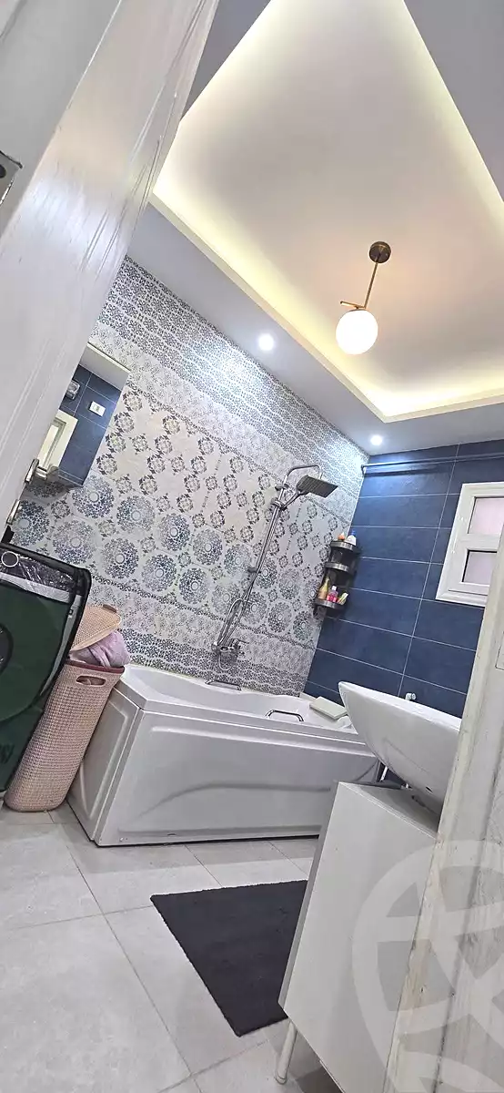 https://aqarmap.com.eg/ar/listing/7241865-for-sale-cairo-helwan-helwan-el-sharkeya-ismael-kamel-st