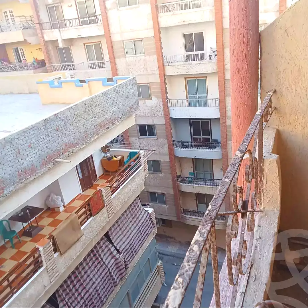 https://aqarmap.com.eg/ar/listing/7241909-for-sale-alexandria-al-agamy-el-hanouvel-al-haded-we-al-soulb-st