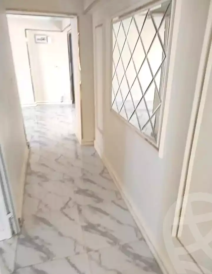 https://aqarmap.com.eg/ar/listing/7242146-for-sale-alexandria-sydy-bshr-sydy-bshr-bhry-shr-mhmd-njyb