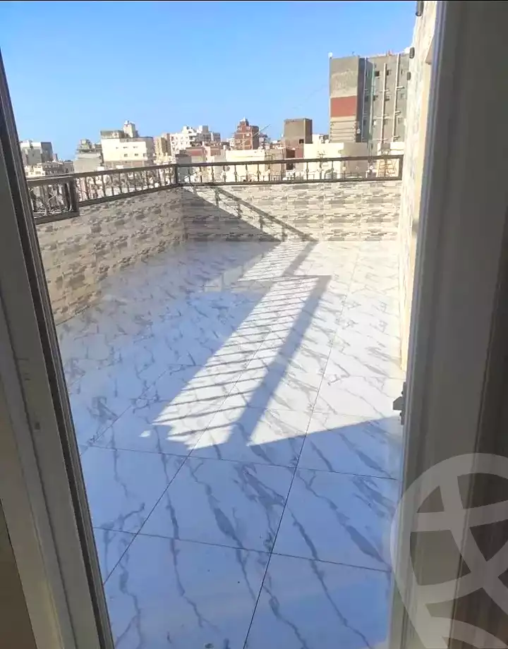 https://aqarmap.com.eg/ar/listing/7242146-for-sale-alexandria-sydy-bshr-sydy-bshr-bhry-shr-mhmd-njyb