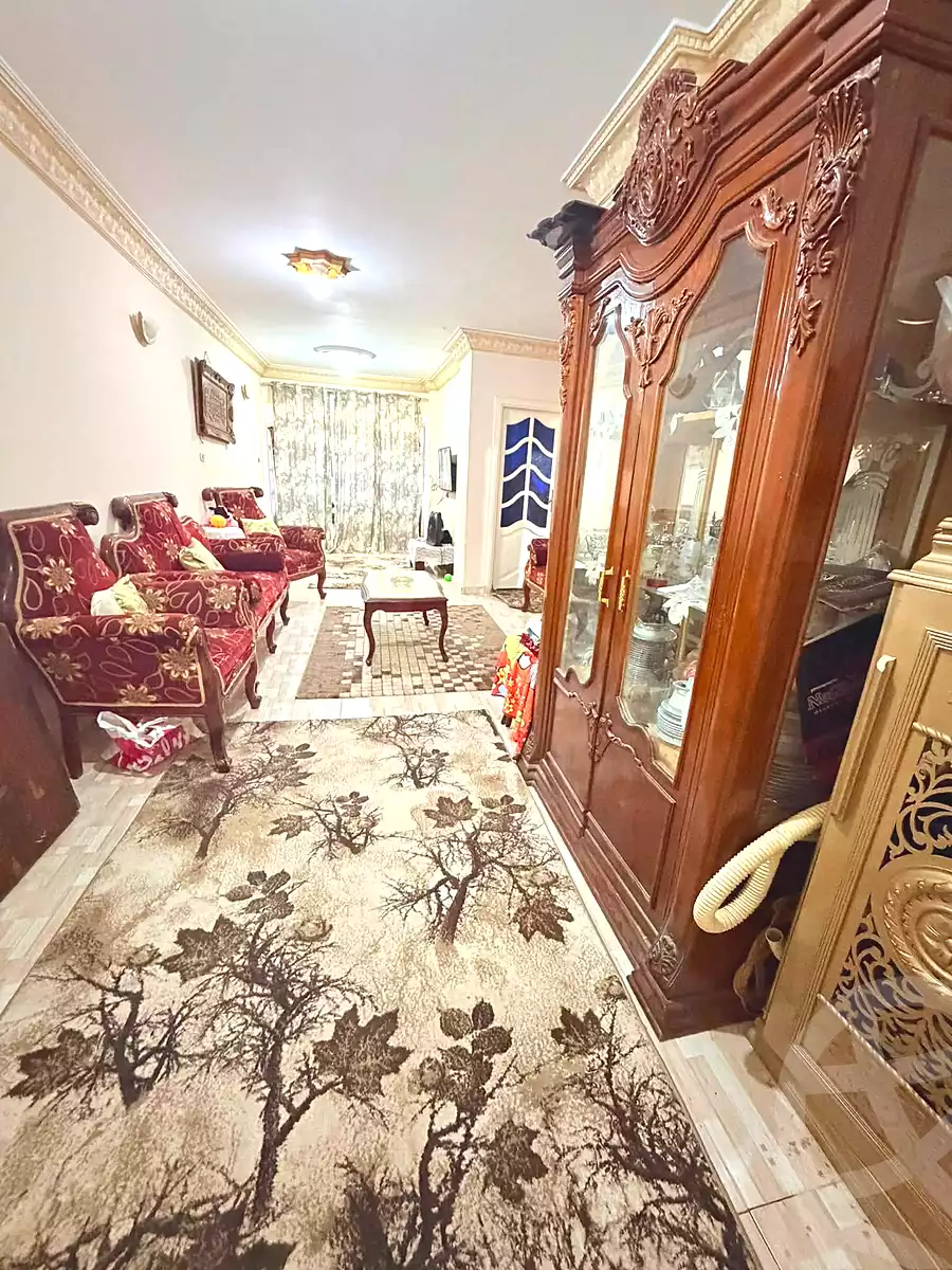 https://aqarmap.com.eg/ar/listing/7242163-for-sale-alexandria-al-agamy-bw-ywsf