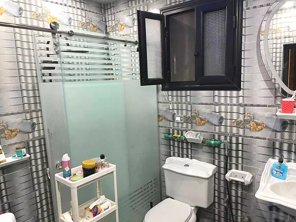 https://aqarmap.com.eg/ar/listing/7242409-for-sale-alexandria-al-agamy-lbytsh-ibrahim-othman-st