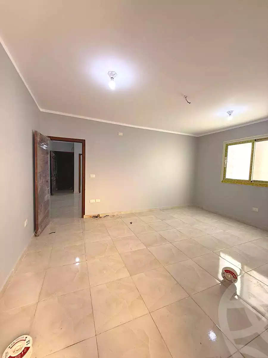 https://aqarmap.com.eg/ar/listing/7243282-for-sale-cairo-ain-shams-jsr-lswys