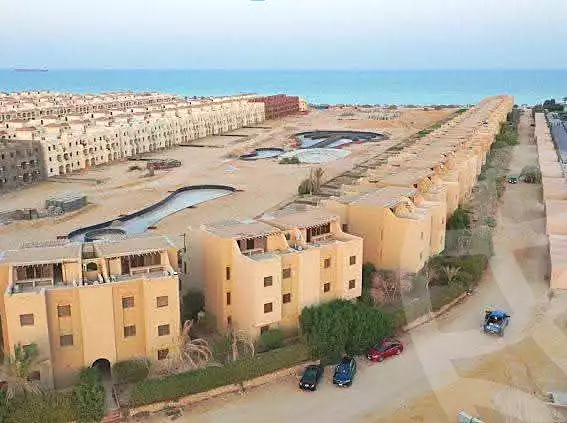 https://aqarmap.com.eg/ar/listing/7243883-for-sale-ain-elsokhna-resorts-lsyryn-blm-bytsh