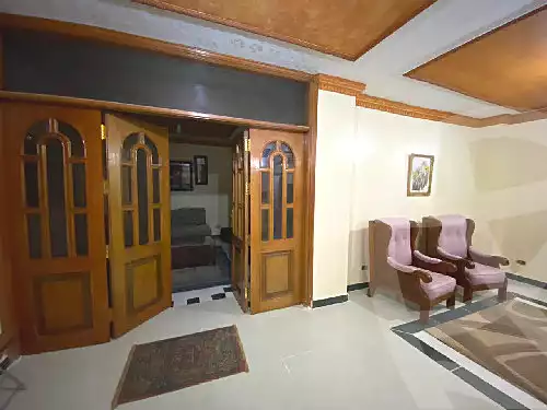 https://aqarmap.com.eg/ar/listing/7170123-for-sale-cairo-new-cairo-lrhb-city-phase-5-ibn-rushd-st