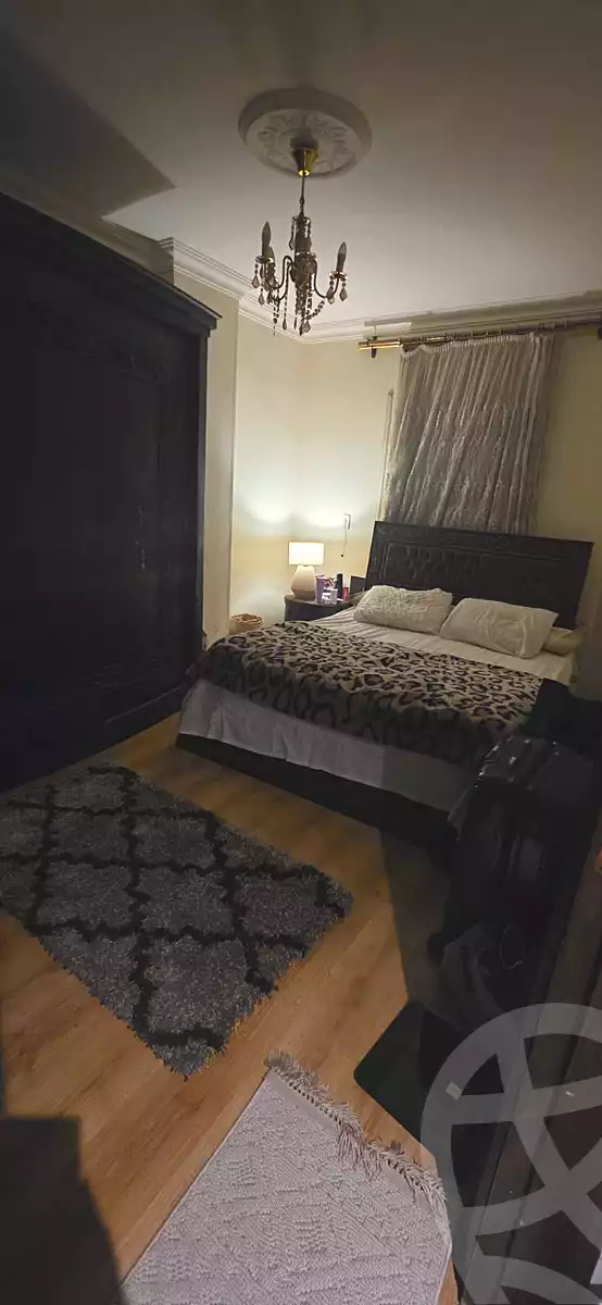 https://aqarmap.com.eg/ar/listing/7244130-for-sale-cairo-6th-of-october-el-ahyaa-neighborhood-2nd-divided-from-al-kafrawei-st