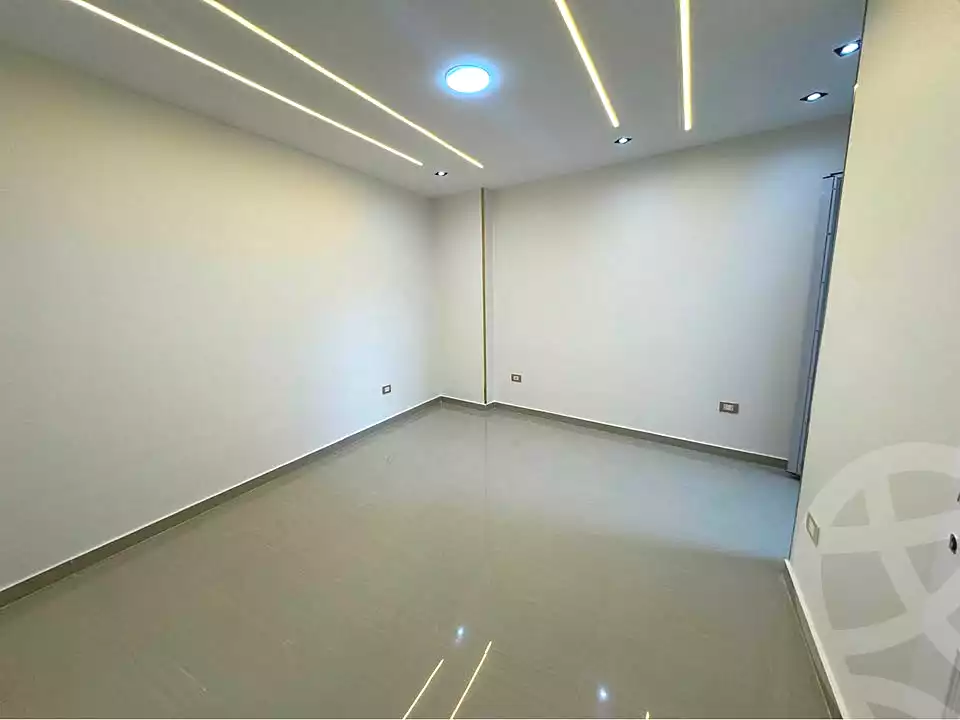 https://aqarmap.com.eg/ar/listing/7244365-for-sale-alexandria-sydy-bshr-sydy-bshr-bhry-shr-mhmwd-l-yswy