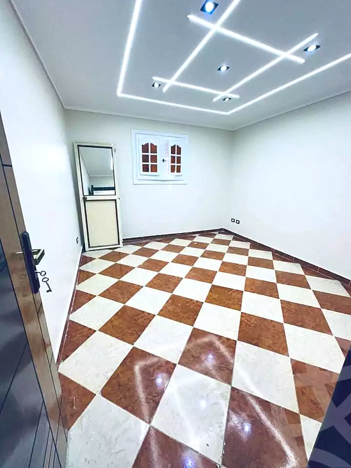 https://aqarmap.com.eg/ar/listing/7244430-for-sale-alexandria-lsywf-el-falki