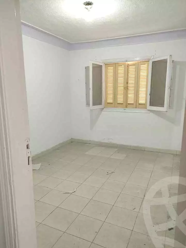https://aqarmap.com.eg/ar/listing/7244453-for-sale-alexandria-al-agamy-shataa-el-nakheel