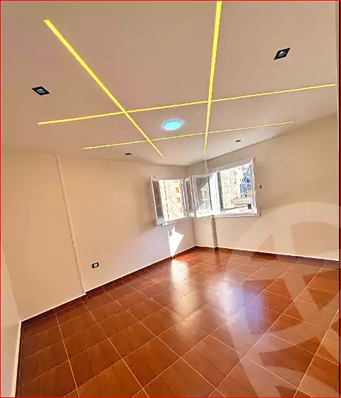 https://aqarmap.com.eg/ar/listing/7244564-for-sale-alexandria-sydy-bshr-sydy-bshr-bhry