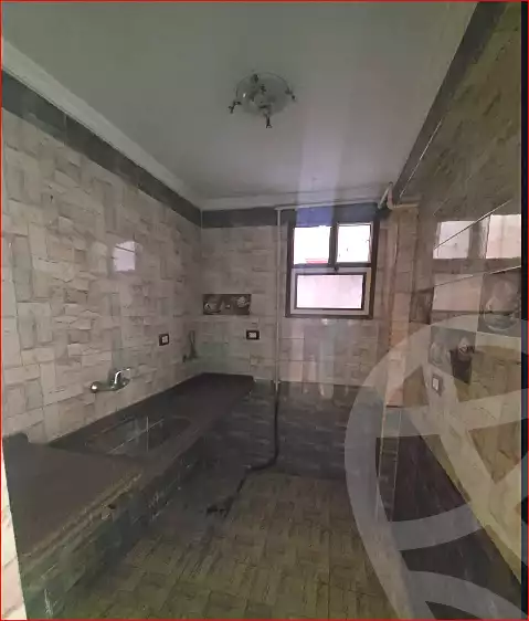 https://aqarmap.com.eg/ar/listing/7244584-for-sale-alexandria-lsywf-el-falki