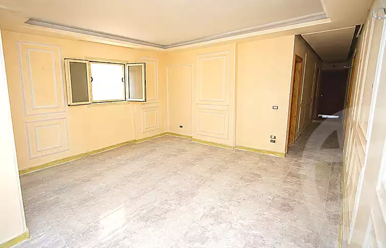 https://aqarmap.com.eg/ar/listing/7244586-for-sale-alexandria-camp-cesar