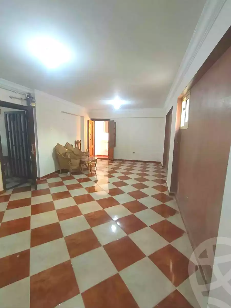 https://aqarmap.com.eg/ar/listing/7244905-for-sale-alexandria-new-miami-eskot