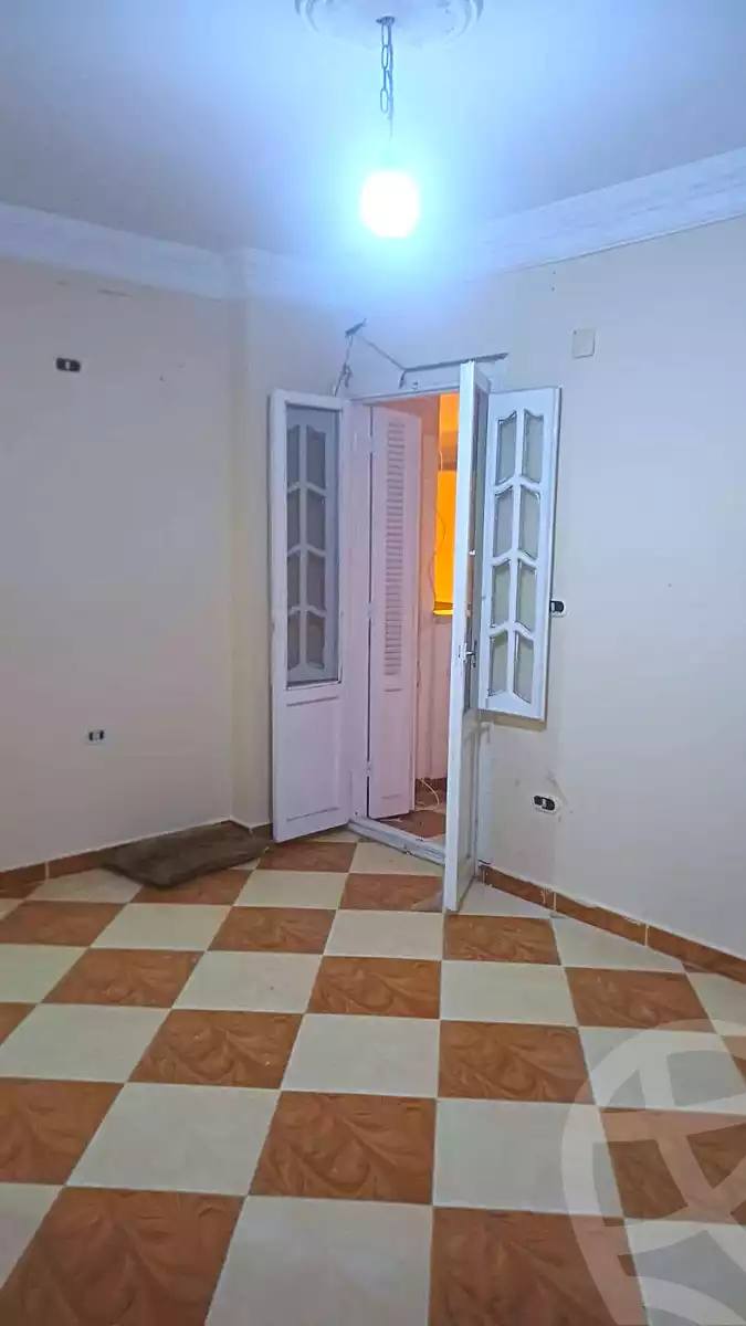 https://aqarmap.com.eg/ar/listing/7245104-for-rent-alexandria-al-agamy-el-hanouvel-el-kholafaa-el-rashdeen-st