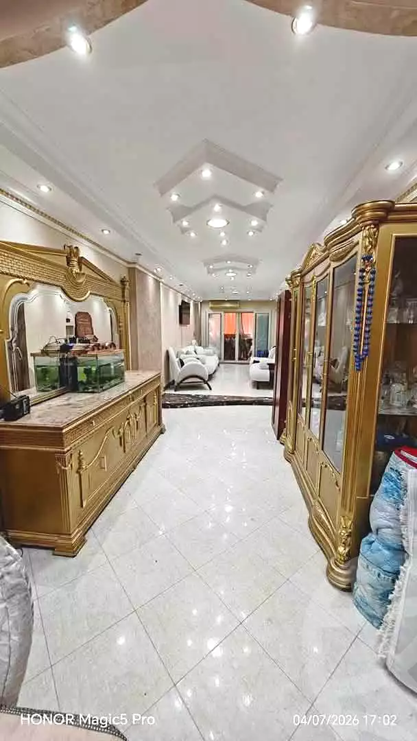 https://aqarmap.com.eg/ar/listing/7245112-for-sale-cairo-helwan-helwan-el-sharkeya-mostafa-safwat-st