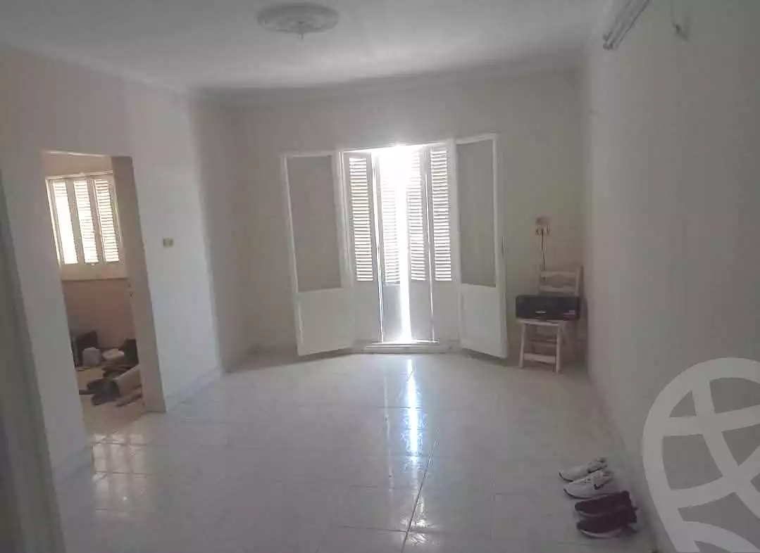 https://aqarmap.com.eg/ar/listing/7245919-for-sale-cairo-15th-of-may-mjwr-13