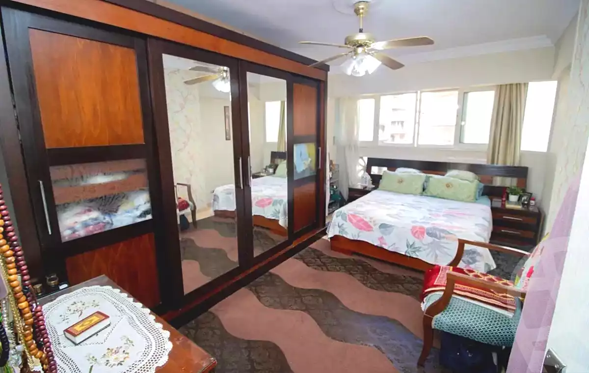 https://aqarmap.com.eg/en/listing/7246070-for-sale-alexandria-sydy-bshr