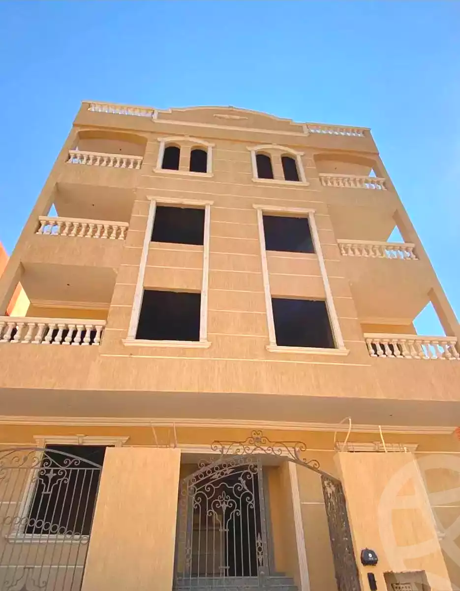 https://aqarmap.com.eg/ar/listing/7246265-for-sale-cairo-badr-city-hai-el-ashgar-featured-neighborhood
