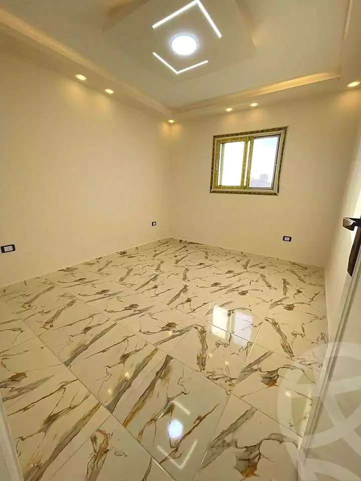 https://aqarmap.com.eg/en/listing/7246296-for-sale-alexandria-sydy-bshr-sydy-bshr-qbly