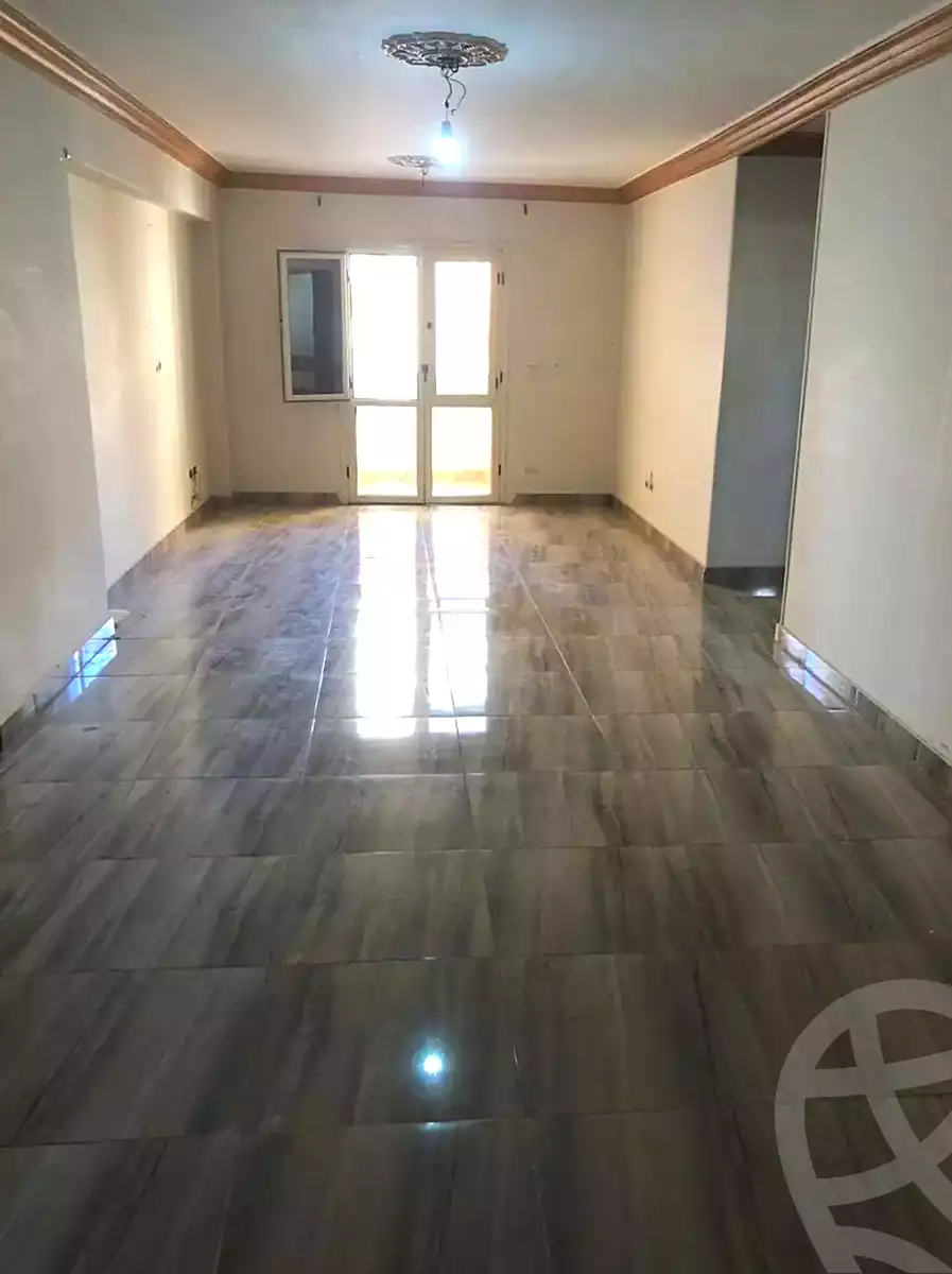 https://aqarmap.com.eg/ar/listing/7246399-for-sale-alexandria-ganaklis