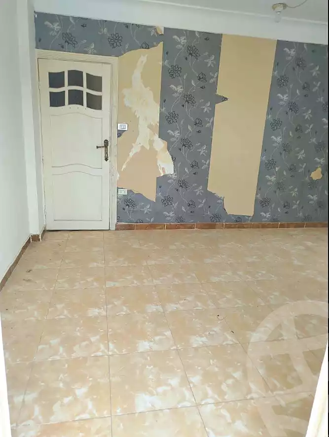 https://aqarmap.com.eg/en/listing/7246510-for-sale-alexandria-al-agamy-el-hanouvel-el-kholafaa-el-rashdeen-st