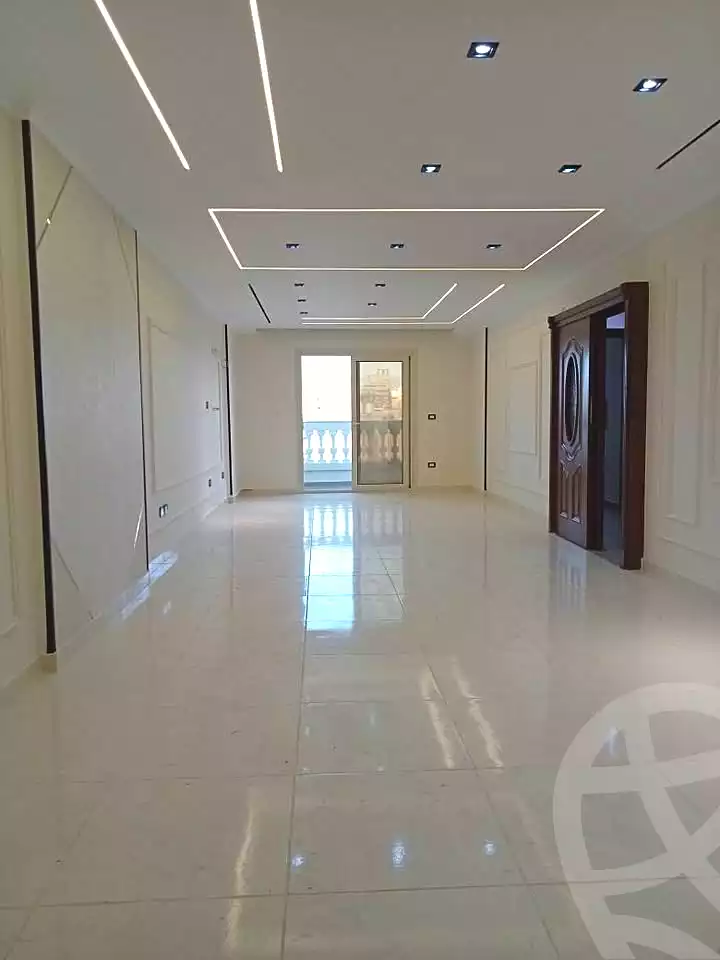 https://aqarmap.com.eg/ar/listing/7246831-for-sale-alexandria-tharwat