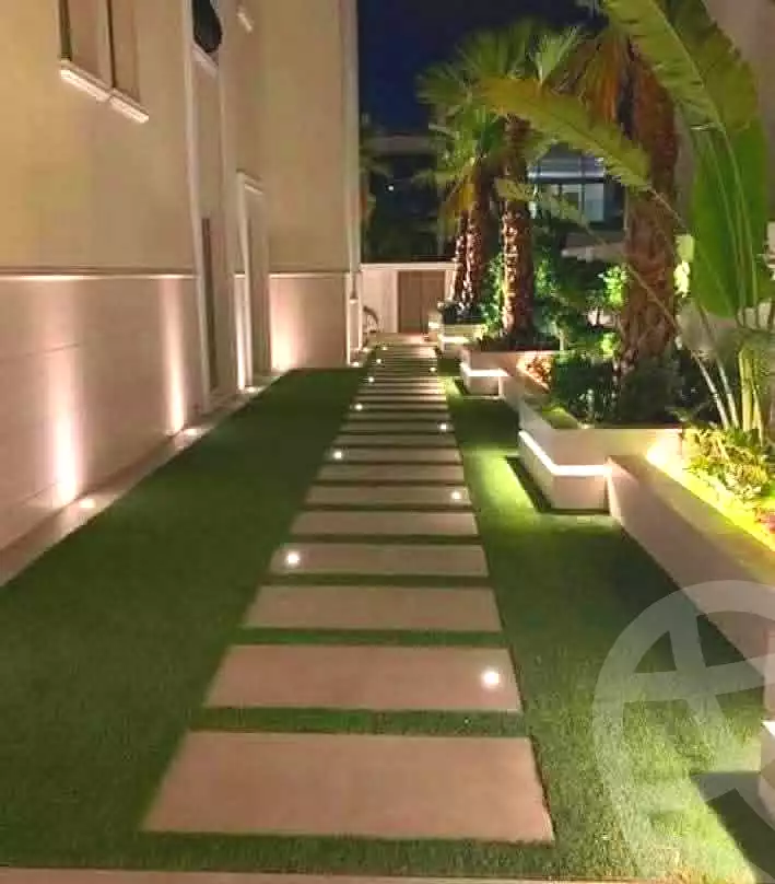 https://aqarmap.com.eg/ar/listing/7247032-for-sale-cairo-new-cairo-compounds-hyde-park-hpr-hyde-park