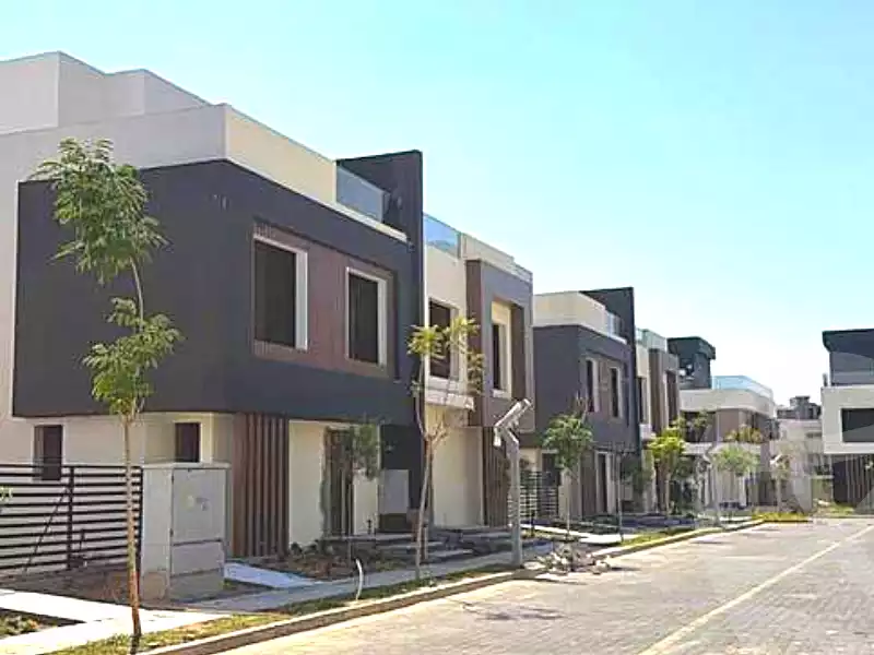https://aqarmap.com.eg/en/listing/7247113-for-sale-cairo-6th-of-october-hadaeq-october-compounds-sun-capital