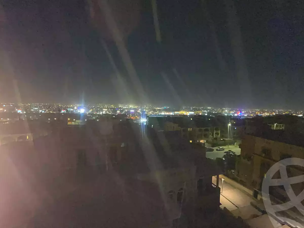 https://aqarmap.com.eg/en/listing/7247308-for-sale-cairo-el-sheikh-zayed-city-compounds-el-khamayel