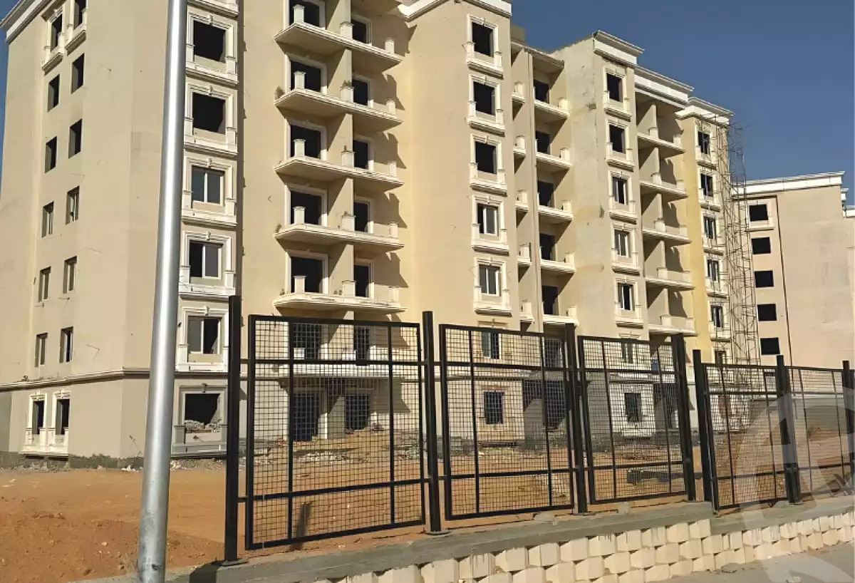 https://aqarmap.com.eg/ar/listing/7247350-for-sale-cairo-el-shorouk-compounds-mayan-compound-stm
