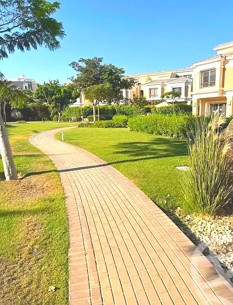 https://aqarmap.com.eg/en/listing/7247355-for-sale-cairo-new-cairo-compounds-hyde-park-greens-hyde-park-compound