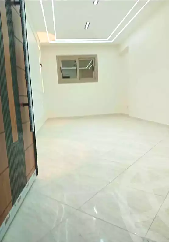 https://aqarmap.com.eg/ar/listing/7247842-for-sale-alexandria-sydy-bshr-sydy-bshr-qbly-el-sadaqa-el-islameya-mosque-st