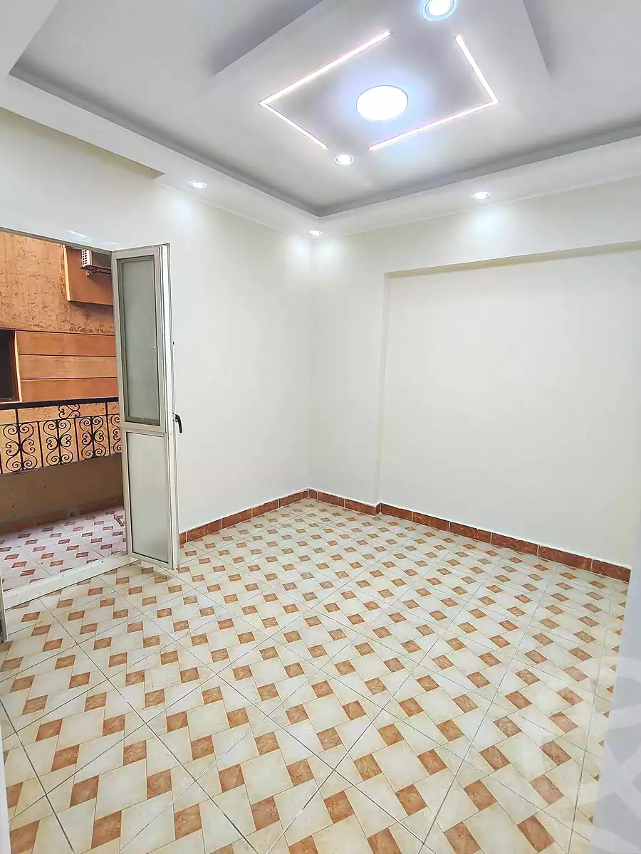https://aqarmap.com.eg/ar/listing/7248154-for-sale-alexandria-el-asafra-l-sfr-bhry