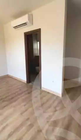 https://aqarmap.com.eg/ar/listing/7248357-for-sale-cairo-el-sheikh-zayed-city-lshykh-zyd-ljdyd-tabah-west-compound-zg