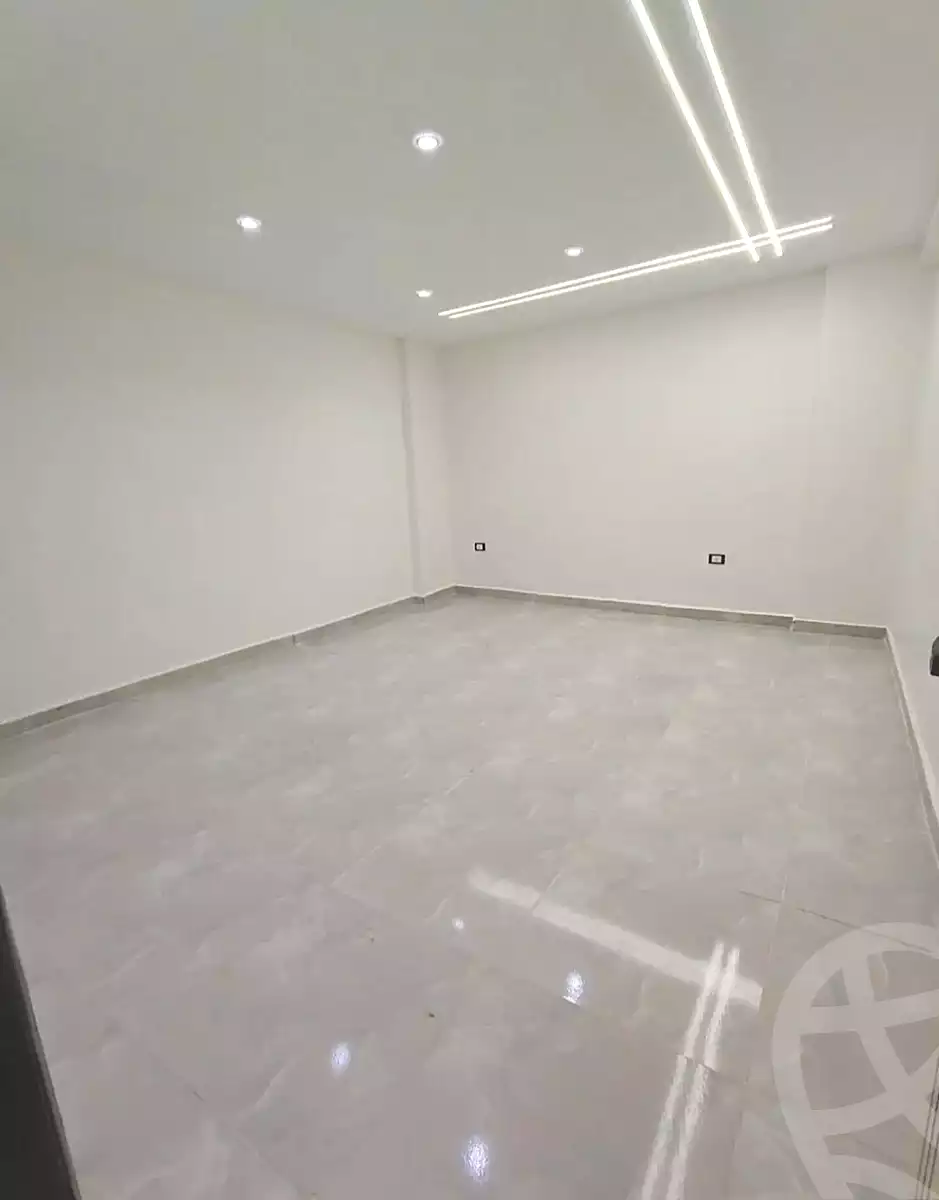 https://aqarmap.com.eg/ar/listing/7248450-for-sale-alexandria-al-agamy-lbytsh-princess-st