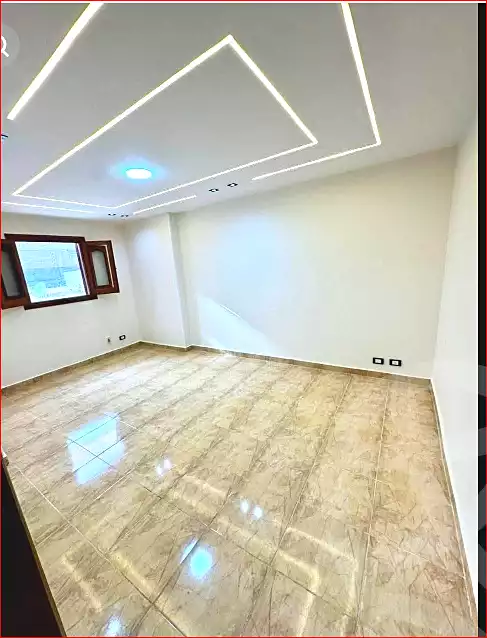 https://aqarmap.com.eg/ar/listing/7248545-for-sale-alexandria-sydy-bshr-sydy-bshr-bhry-shr-mhmwd-l-yswy