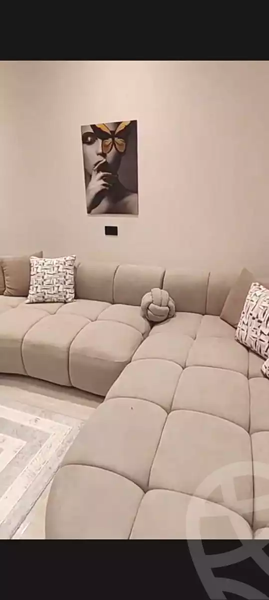 https://aqarmap.com.eg/en/listing/7248561-for-rent-cairo-6th-of-october-compounds-pearl-pyramids