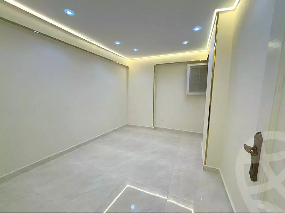https://aqarmap.com.eg/en/listing/7249113-for-sale-alexandria-sydy-bshr-sydy-bshr-bhry-shr-mhmwd-l-yswy