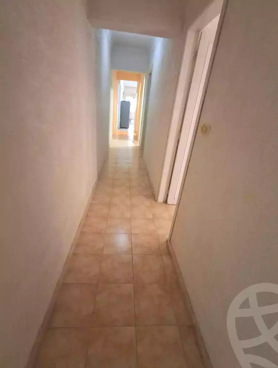 https://aqarmap.com.eg/ar/listing/7249203-for-sale-alexandria-al-agamy-lbytsh-bianchiii-el-bashwat-st