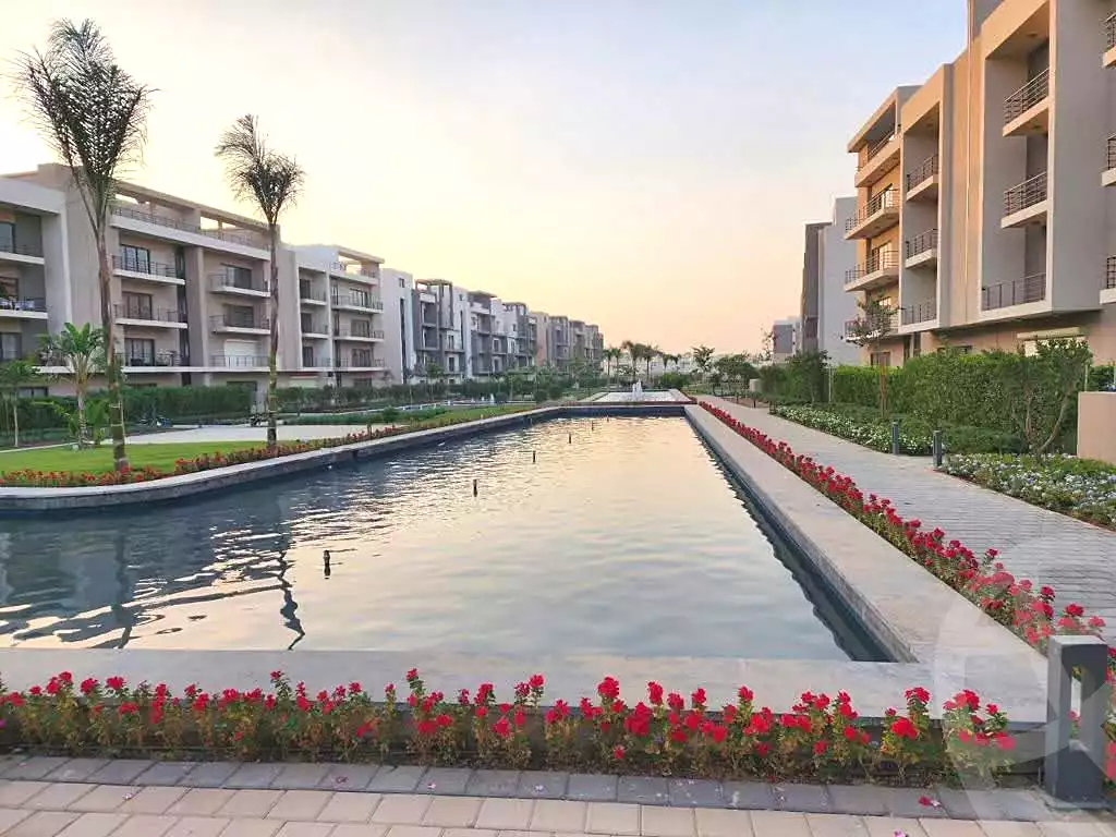 https://aqarmap.com.eg/en/listing/7249346-for-sale-cairo-new-cairo-compounds-fifth-square