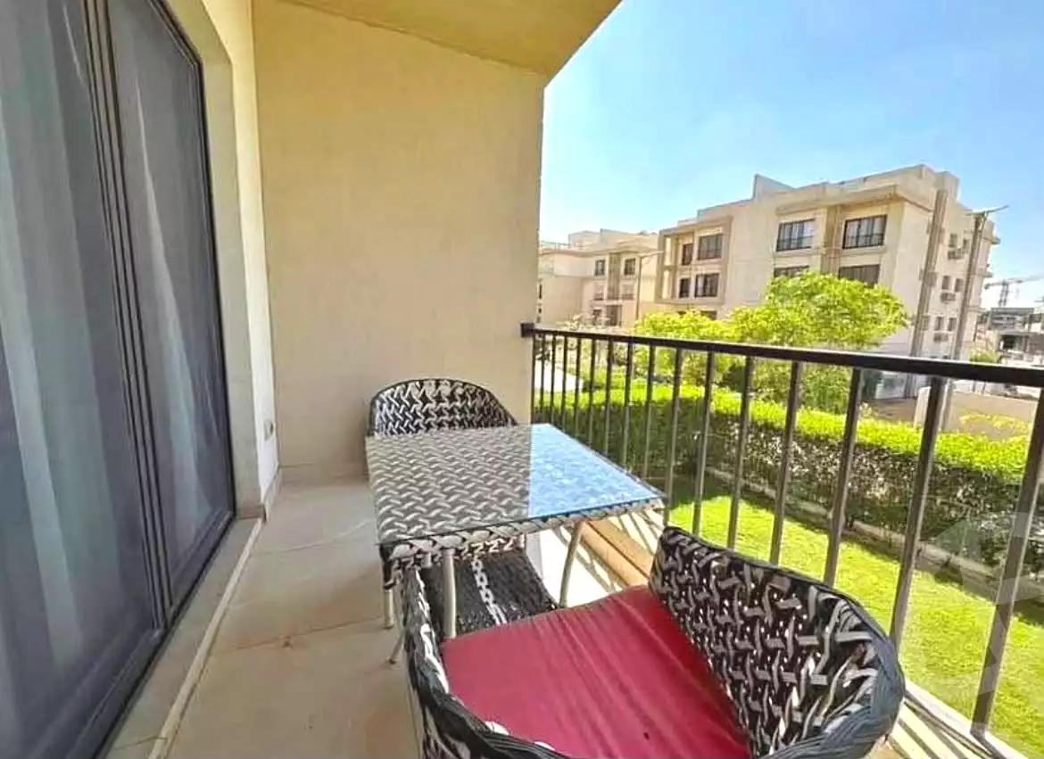 https://aqarmap.com.eg/en/listing/7249395-for-sale-cairo-new-cairo-compounds-fifth-square