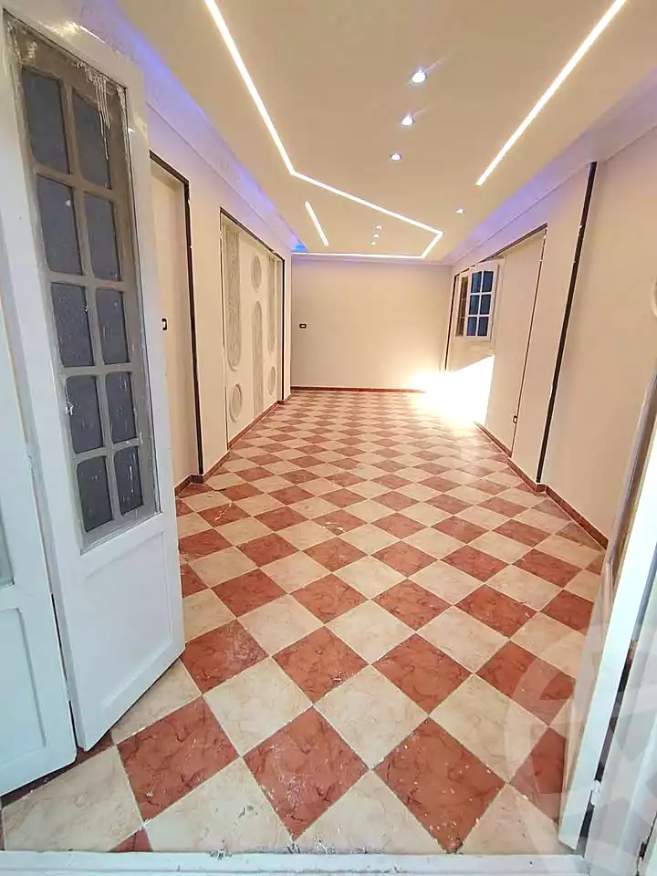 https://aqarmap.com.eg/ar/listing/7229697-for-sale-alexandria-lsywf-el-seyouf-qebly-el-salam-st