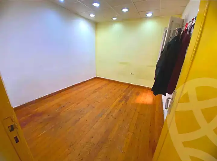 https://aqarmap.com.eg/ar/listing/7249585-for-rent-alexandria-bolekly