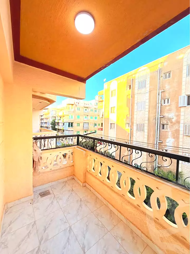 https://aqarmap.com.eg/ar/listing/7250086-for-sale-alexandria-al-agamy-shataa-el-nakheel