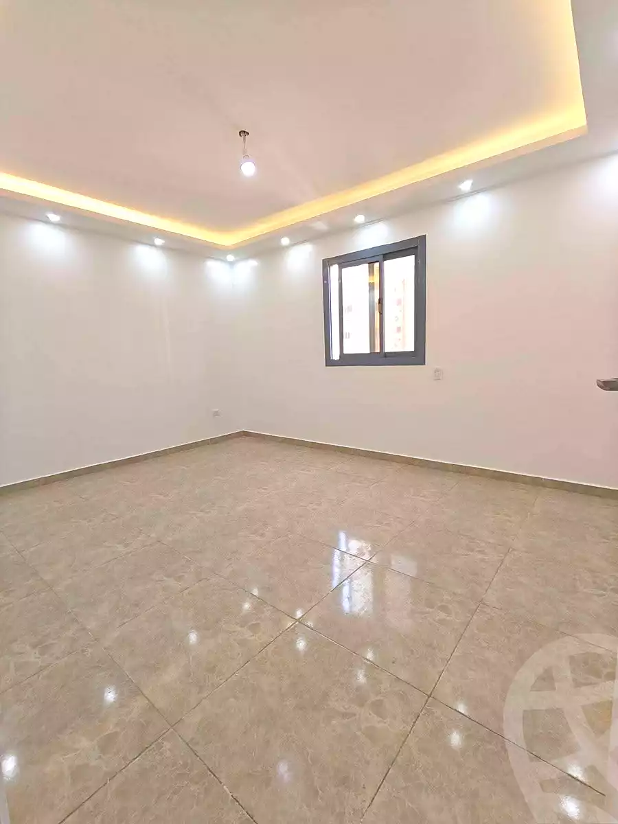 https://aqarmap.com.eg/ar/listing/7250190-for-sale-alexandria-el-asafra-l-sfr-bhry