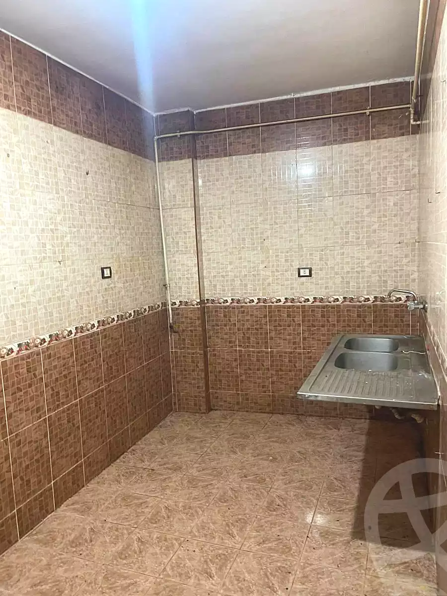 https://aqarmap.com.eg/en/listing/7250263-for-rent-cairo-el-haram-shareaa-khatem-el-morsalen