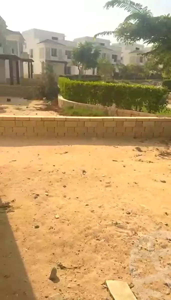 https://aqarmap.com.eg/en/listing/7250388-for-sale-cairo-6th-of-october-compounds-mountain-view-october-park
