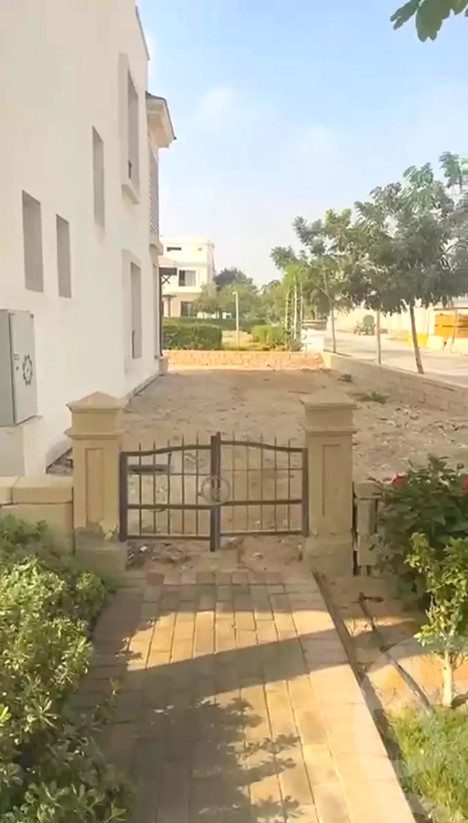 https://aqarmap.com.eg/en/listing/7250388-for-sale-cairo-6th-of-october-compounds-mountain-view-october-park